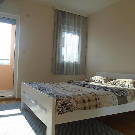 Fantastic Brand New Apartment ポドゴリツァ エクステリア 写真